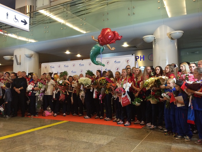 В Москву из Рио-де-Жанейро вернулась олимпийская сборная команда России